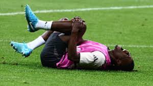 通过他的努 通过他的努